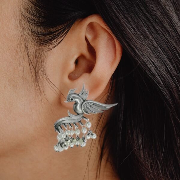 bird earrings, oxidised earrings, silver replica earrings, minimal jewellery, oxidised jewellery, silver replica jewellery, pearl earrings,