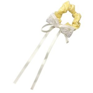 Lace knotted scrunchie