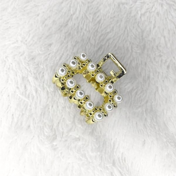Pearl Small Metal Claw, hair claw, hair clip, metal hair clip