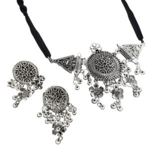 Oxidised statement choker set