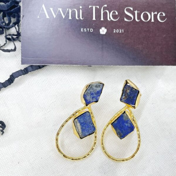 semi precious raw stone earrings, gemstone earring, gold plated earring, raw gemstone, minimal jewellery, raw Lapis Lazuli stone