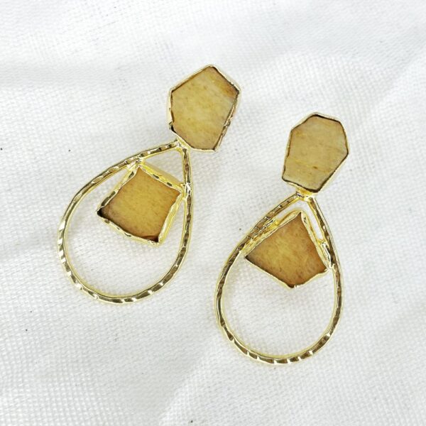 semi precious stone earring, gemstone earring, gold plated earring, raw gemstone, minimal jewellery