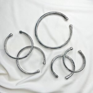 antique tribal hasli set, silver hasli set, silver kada set, silver anklet kada set, hammered kada set