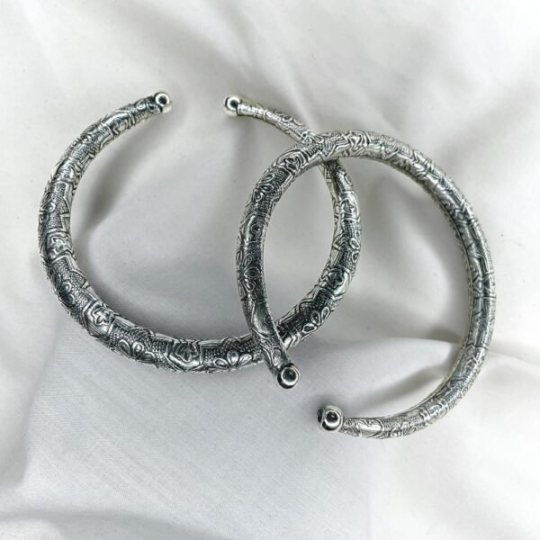 Floral Tribal Oxidised Anklet Kada, Oxidised Anklet Kada, kada anklet, ankle kada, anklet kada, oxidised silver kada anklet