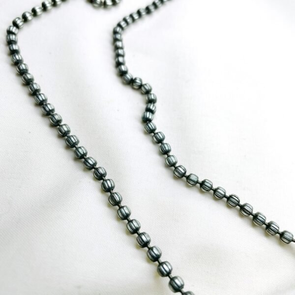 Oxidised ball chain, beaded ball chain, long ball chain close-up