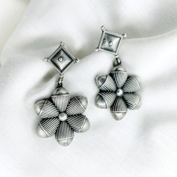 Rustic Bloom Oxidised Hasli Necklace Set, hasli set, hasli choker set, hasli necklace set, floral hasli