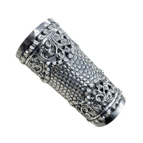 oxidised silver Chitai Hand Cuff, oxidised kada, chitai work kada, silver handcuff, oxidised adjustable bangle, chitai work, jali work kada angle free size