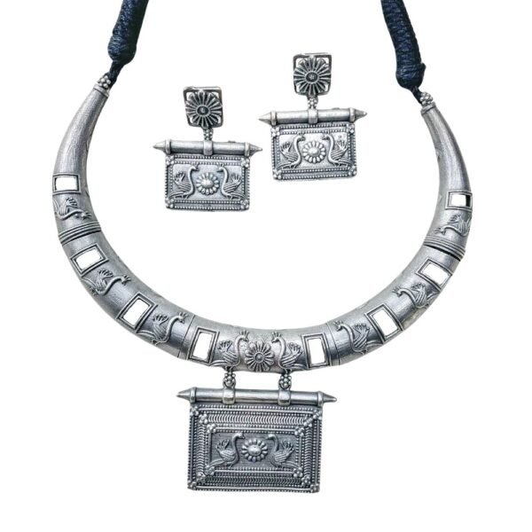 Rustic Tribal Oxidised Hasli Necklace Set – Avvni The Store, hasli set, hasli choker set, hasli necklace set